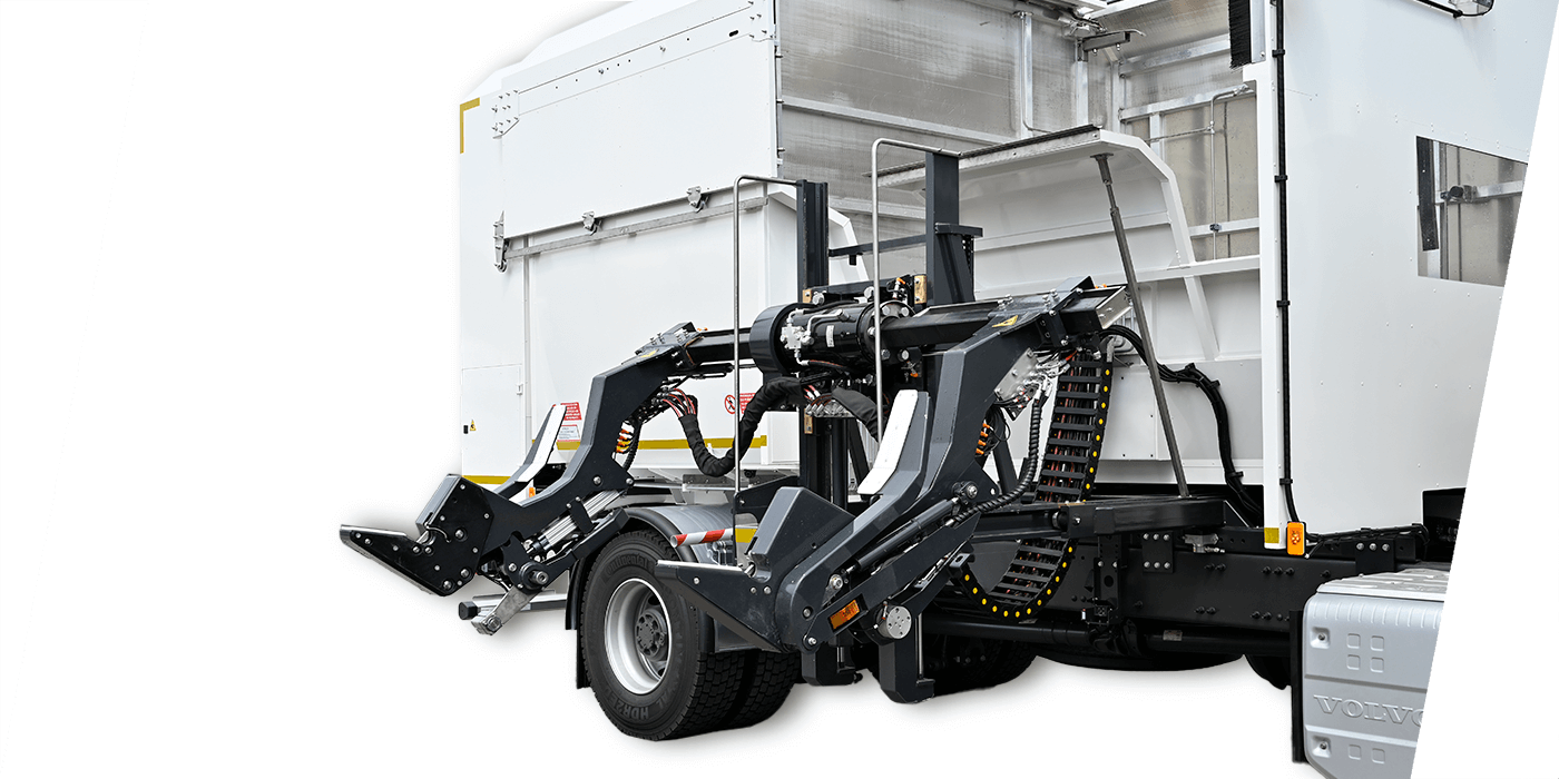 Veicolo ecologico per lavaggio cassonetti con riutilizzo acqua